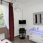 Saint-sauveur 3*