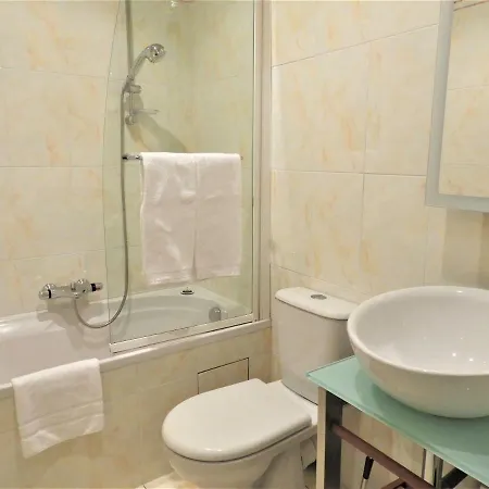Saint-sauveur Hotel Meyrueis